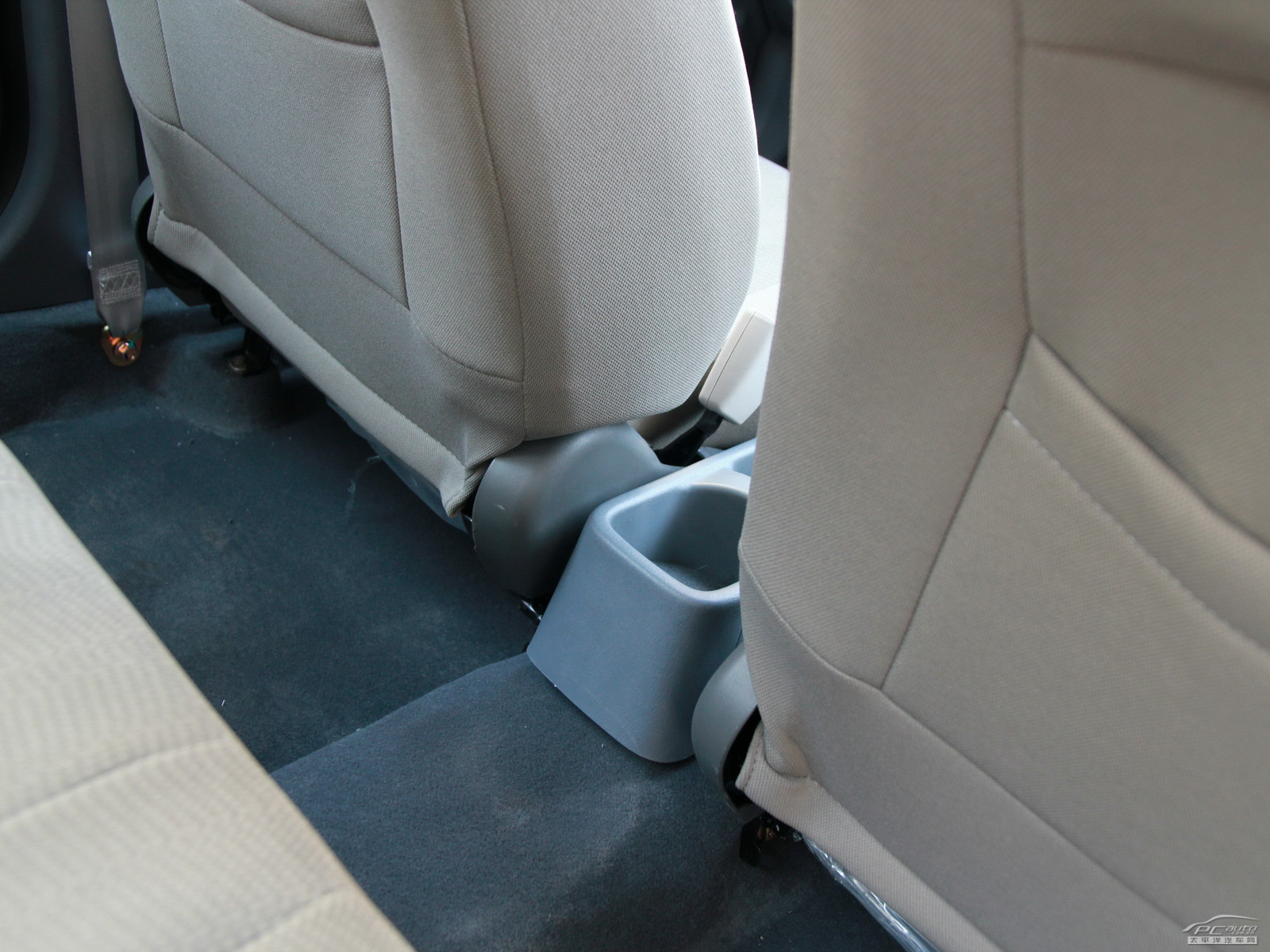 新金剛內(nèi)飾高清大圖