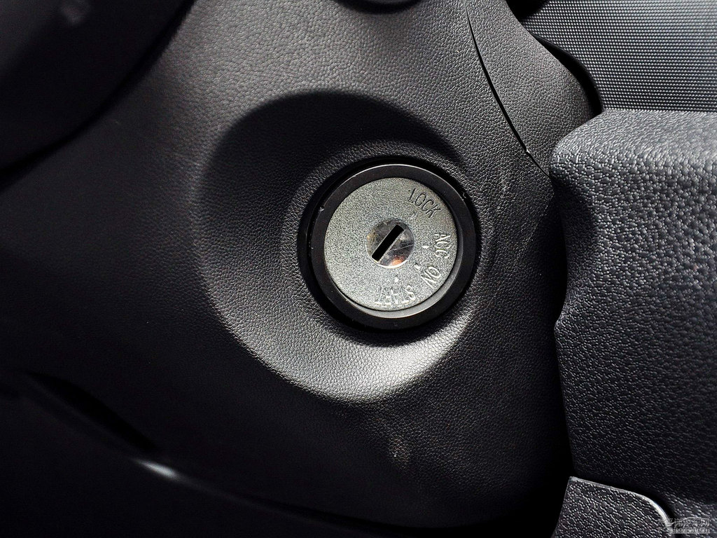 {(ln)ɫ330п؃(ni)DƬ