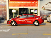2012款 1.6L 自動尊貴型 2012款 1.6L 自動尊貴型