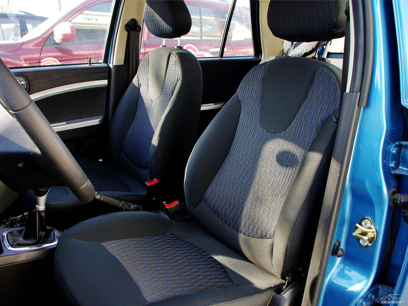 力帆330內飾高清大圖