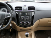 2013款 1.5L 手動(dòng)舒適型 2013款 1.5L 手動(dòng)舒適型