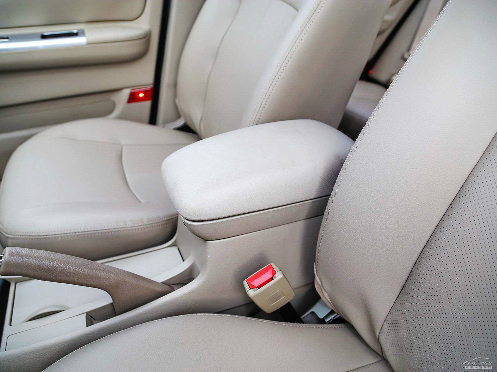 力帆630內(nèi)飾高清大圖