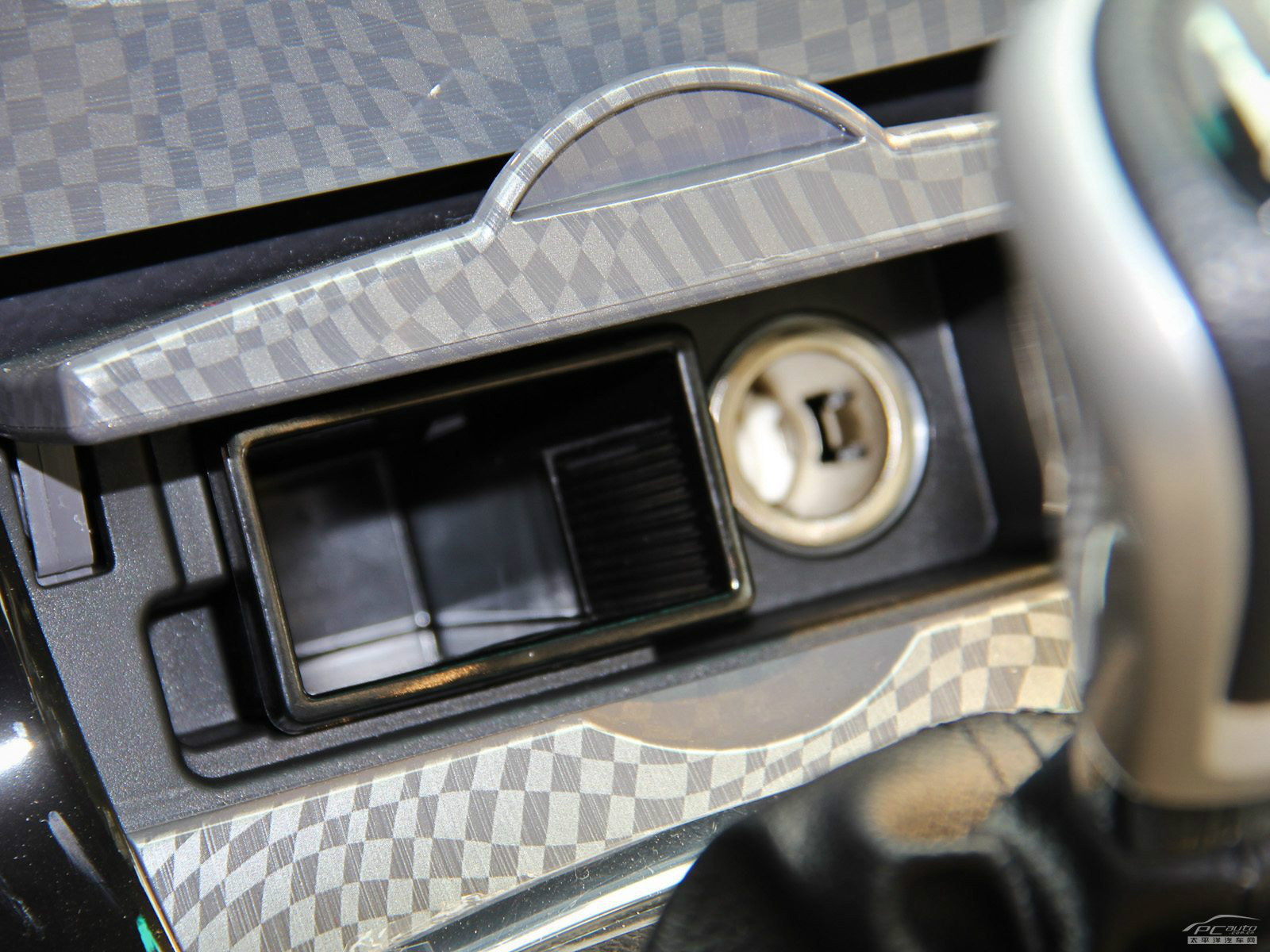 速銳內(nèi)飾高清大圖