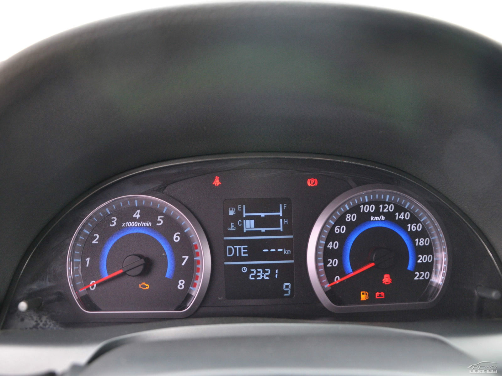 眾泰Z300內(nèi)飾高清大圖
