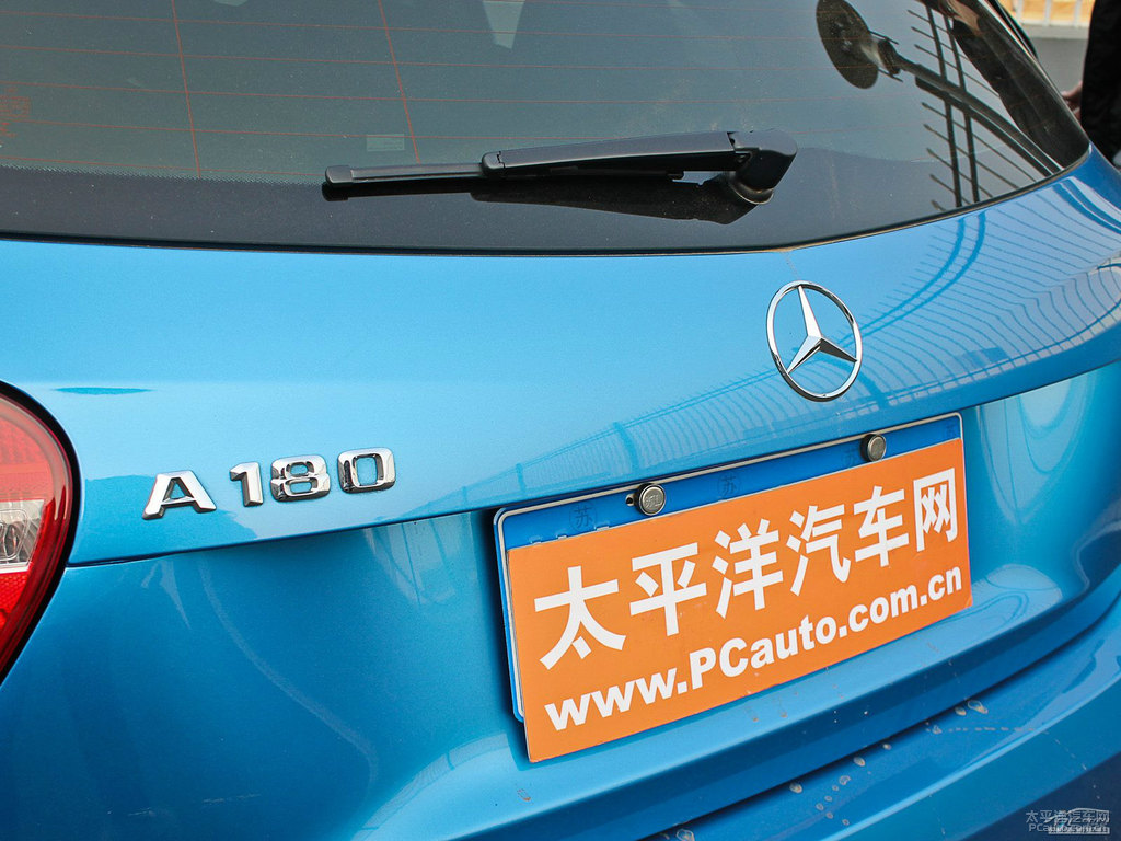 南海藍奔馳A級(進口)車尾外觀圖片