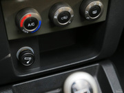 2014款 2.4L 手動四驅(qū)穿越版 2014款 2.4L 手動四驅(qū)穿越版