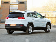 2014款 2.4L 豪華版 2014款 2.4L 豪華版