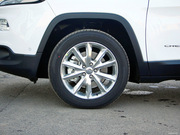 2014款 2.4L 豪華版 2014款 2.4L 豪華版