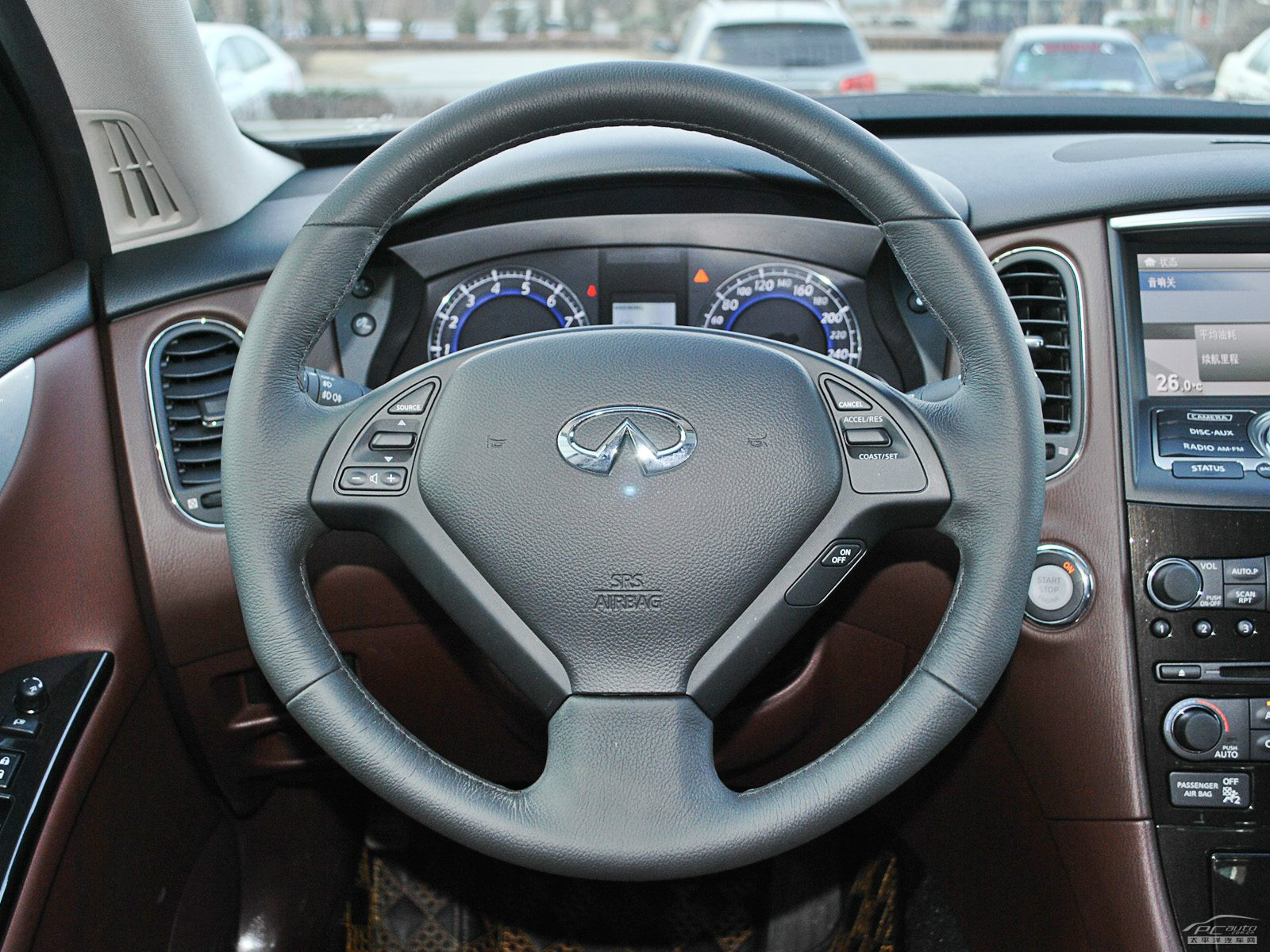 英菲尼迪QX50(進(jìn)口)內(nèi)飾高清大圖