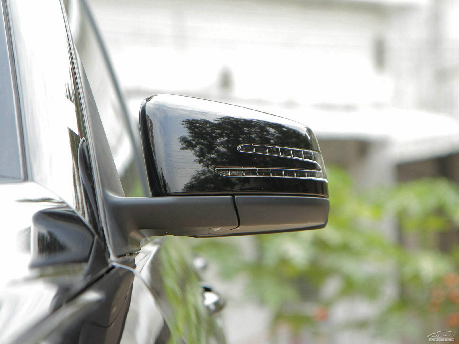 奔馳GLK外觀高清大圖