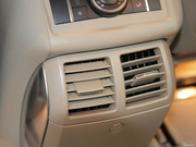 2013款 R 300L 商務(wù)型 2013款 R 300L 商務(wù)型