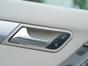 2013款 R 300L 商務(wù)型 2013款 R 300L 商務(wù)型