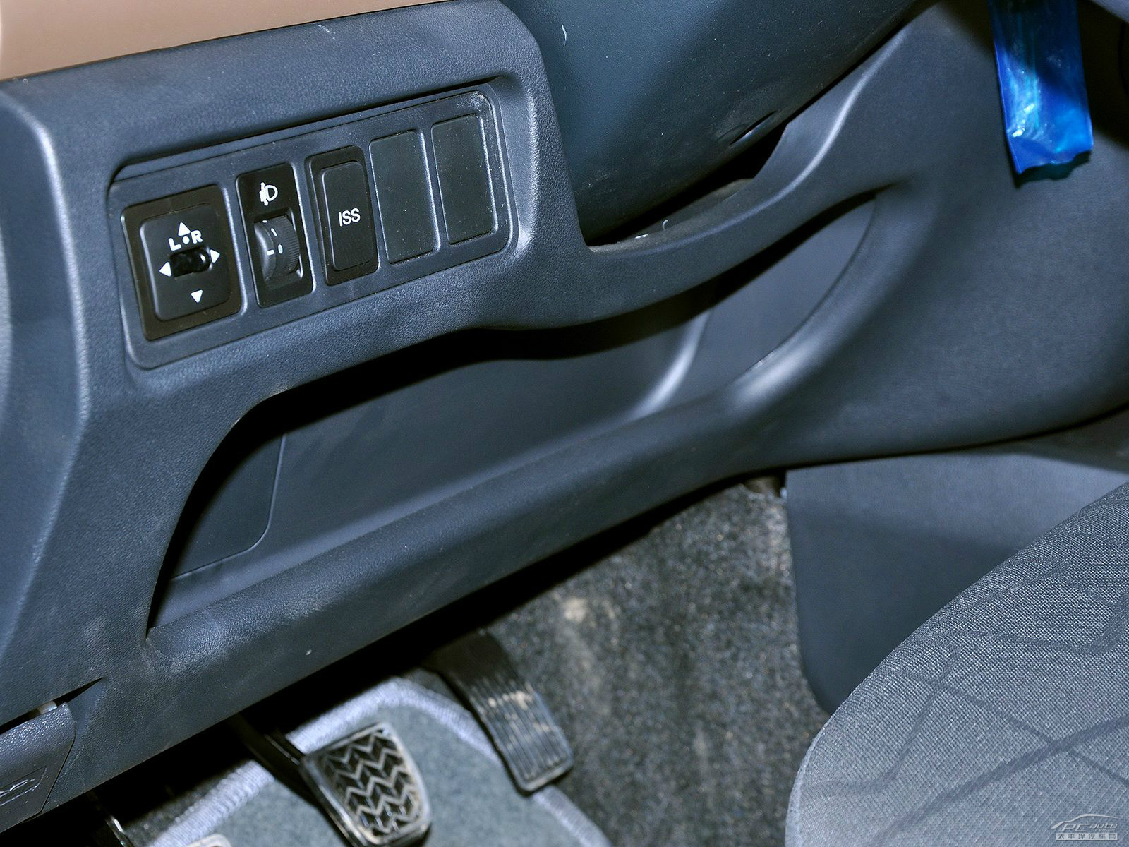 威志V5空間高清大圖