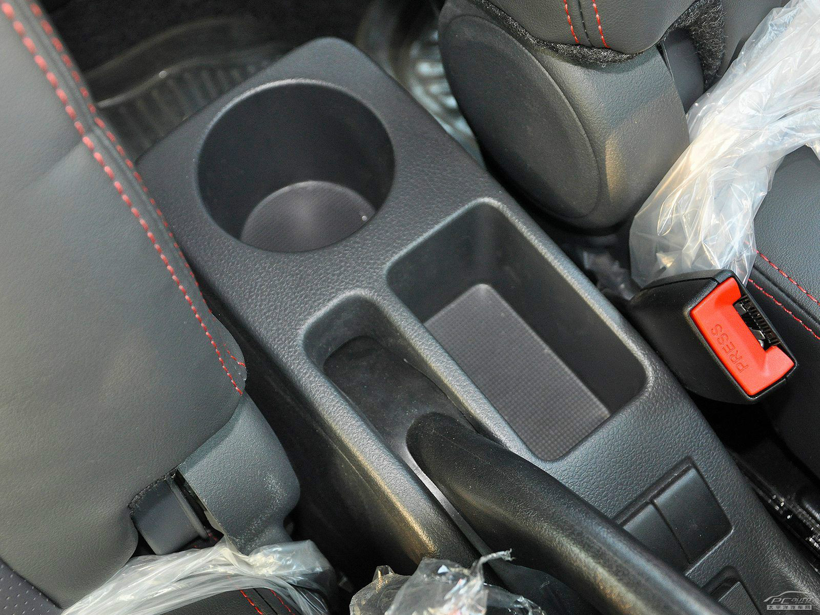 利亞納A6空間高清大圖