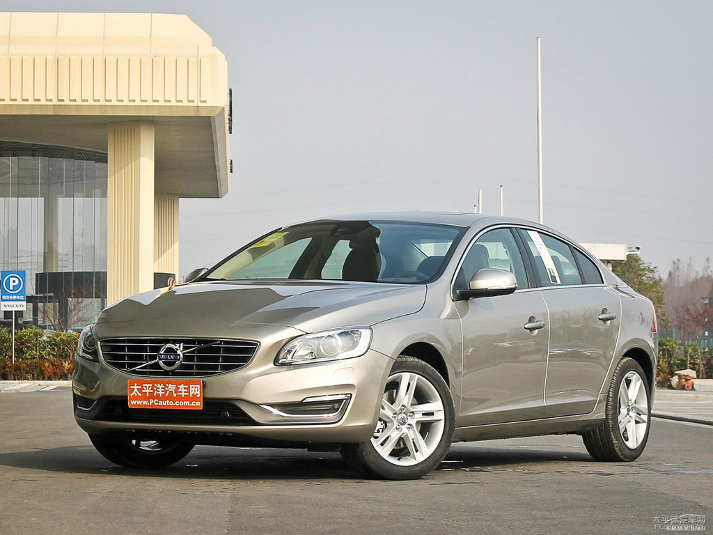 海貝灰沃爾沃S60整車外觀外觀圖片