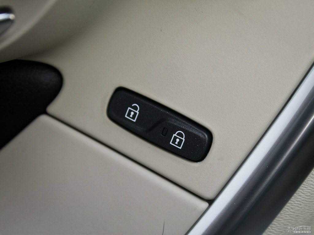 海貝灰沃爾沃S60車廂內飾圖片