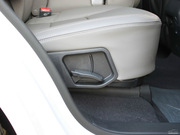 2013款 2.2T 四驅(qū)豪華版7座 2013款 2.2T 四驅(qū)豪華版7座