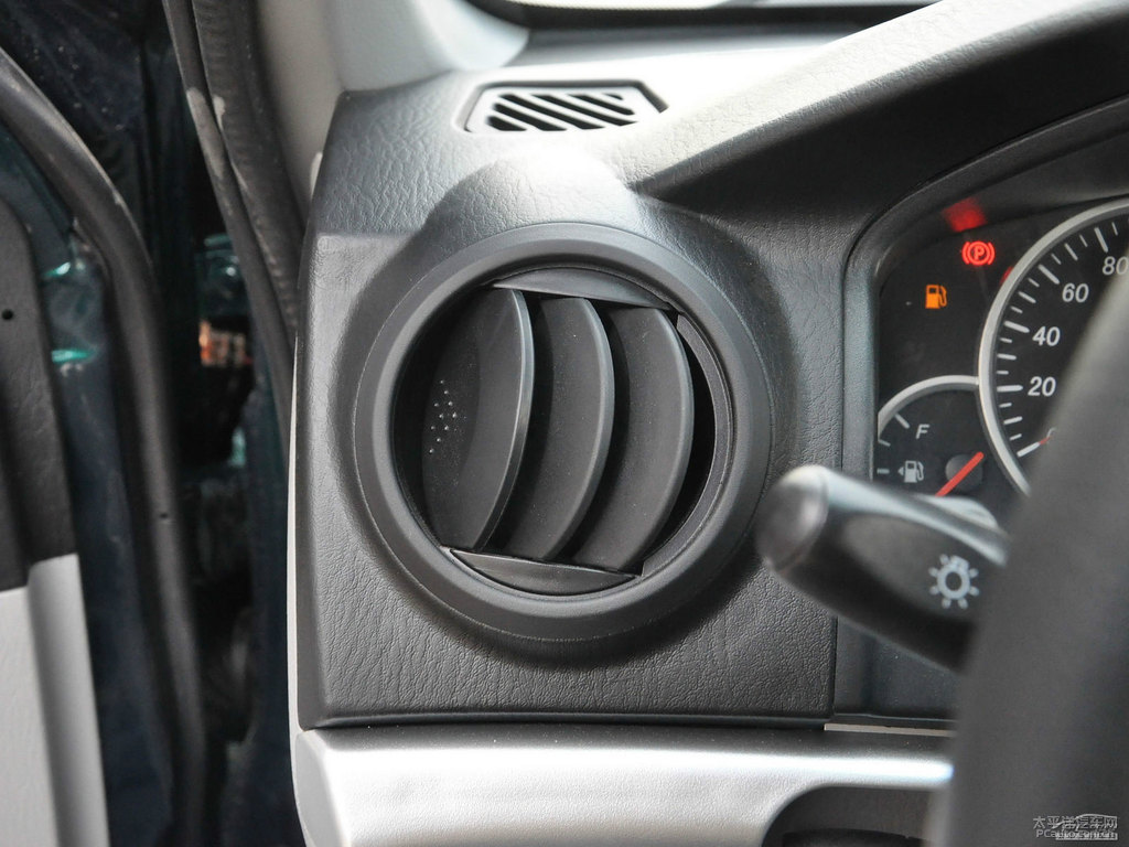 Gؔ(ci)\(yn)300п؃(ni)DƬ