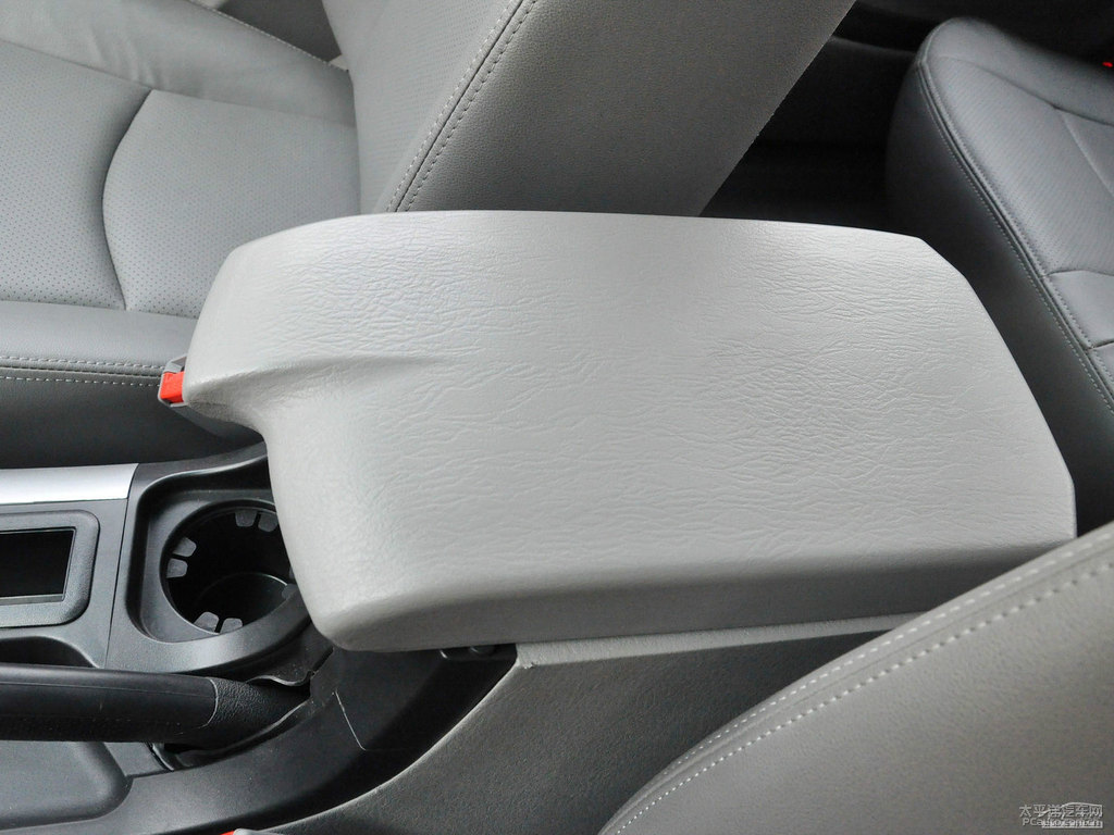 Gؔ(ci)\(yn)300΃(ni)DƬ