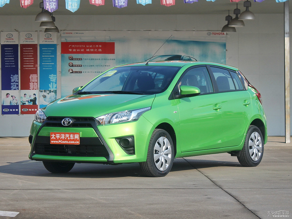 炫彩綠YARiS L 致炫整車外觀外觀圖片
