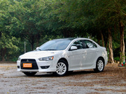 2012款 2.0L CVT Classic黑白版 2012款 2.0L CVT Classic黑白版