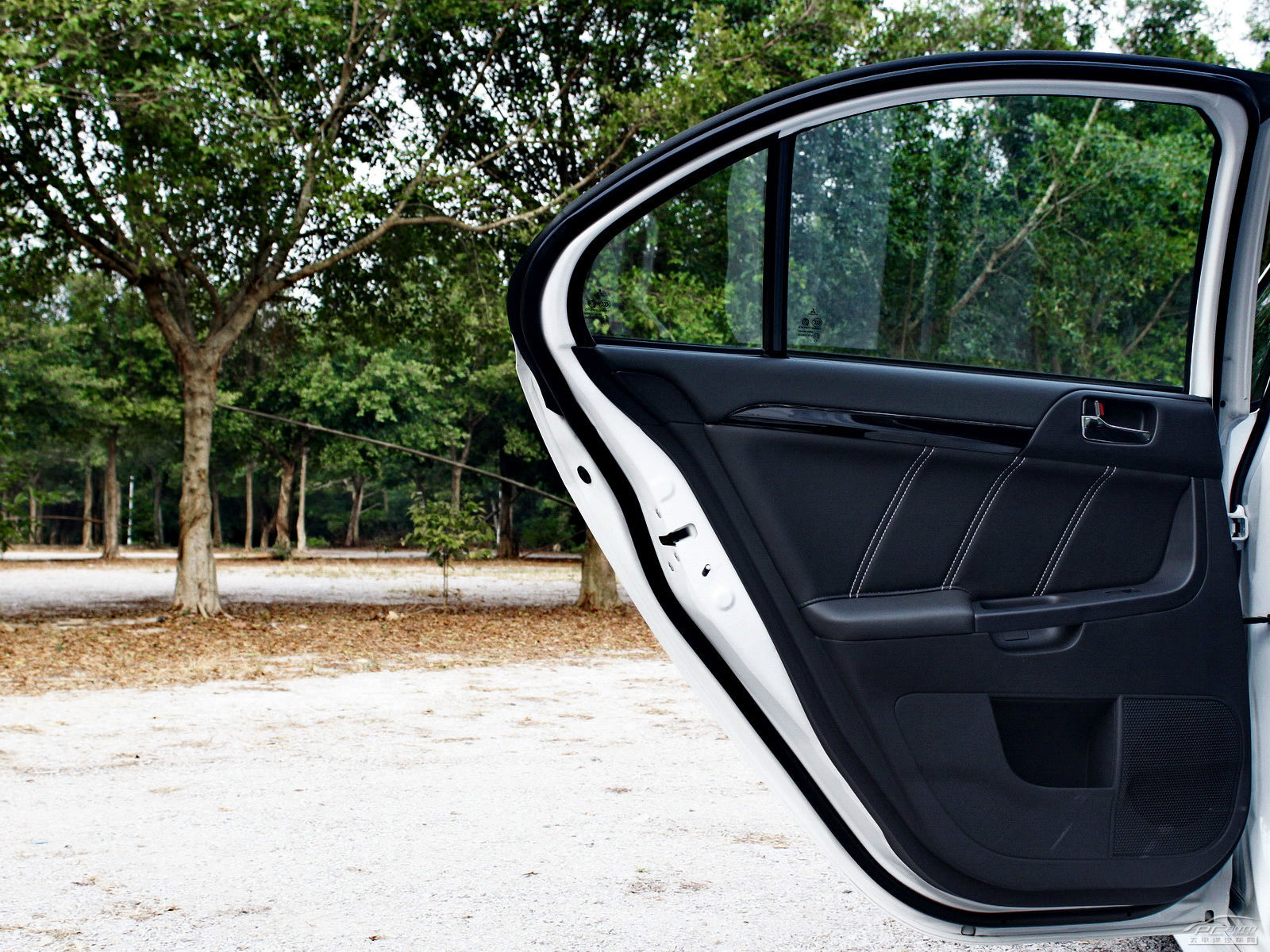 翼神內(nèi)飾高清大圖