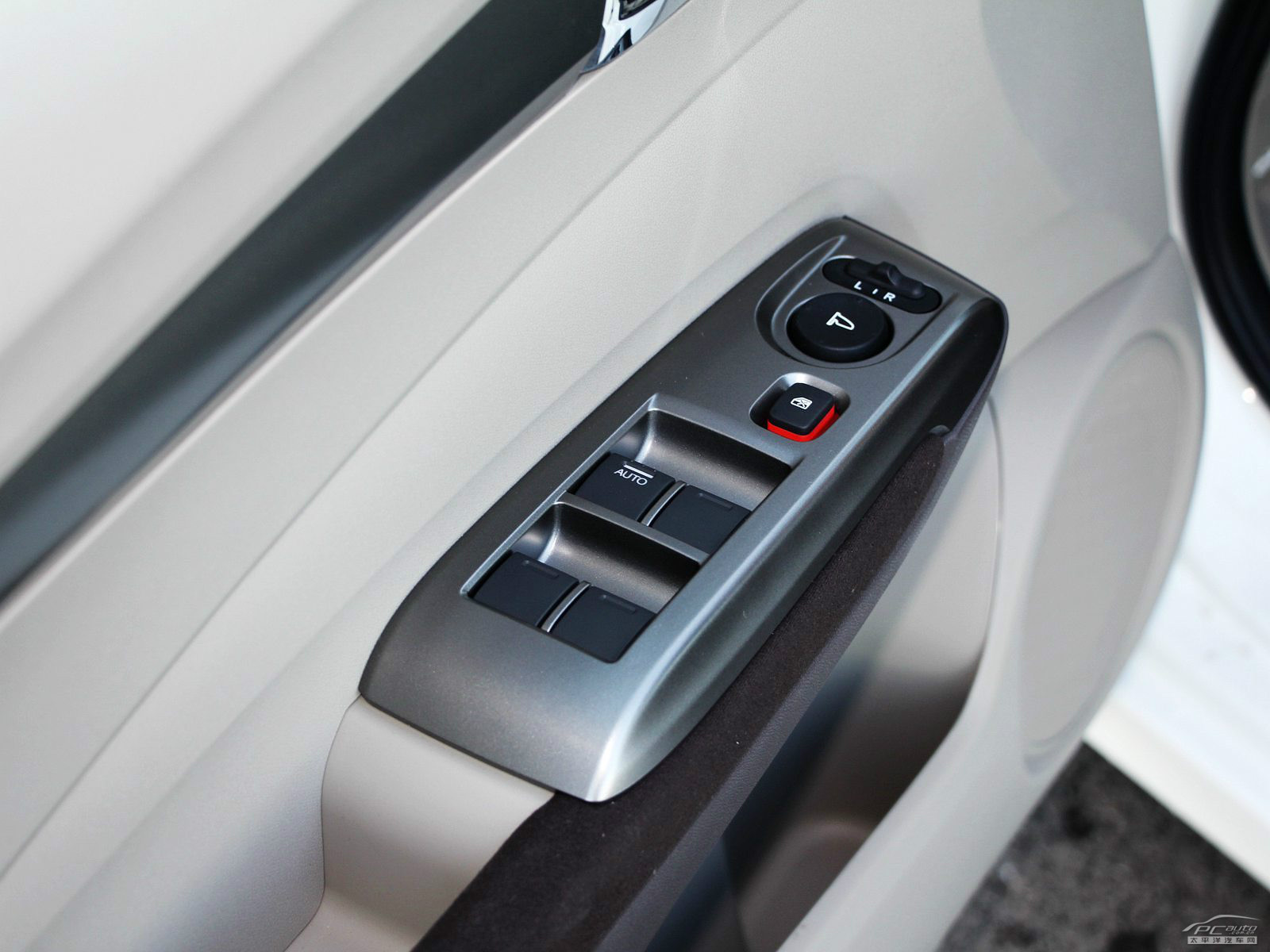 鋒范內(nèi)飾高清大圖