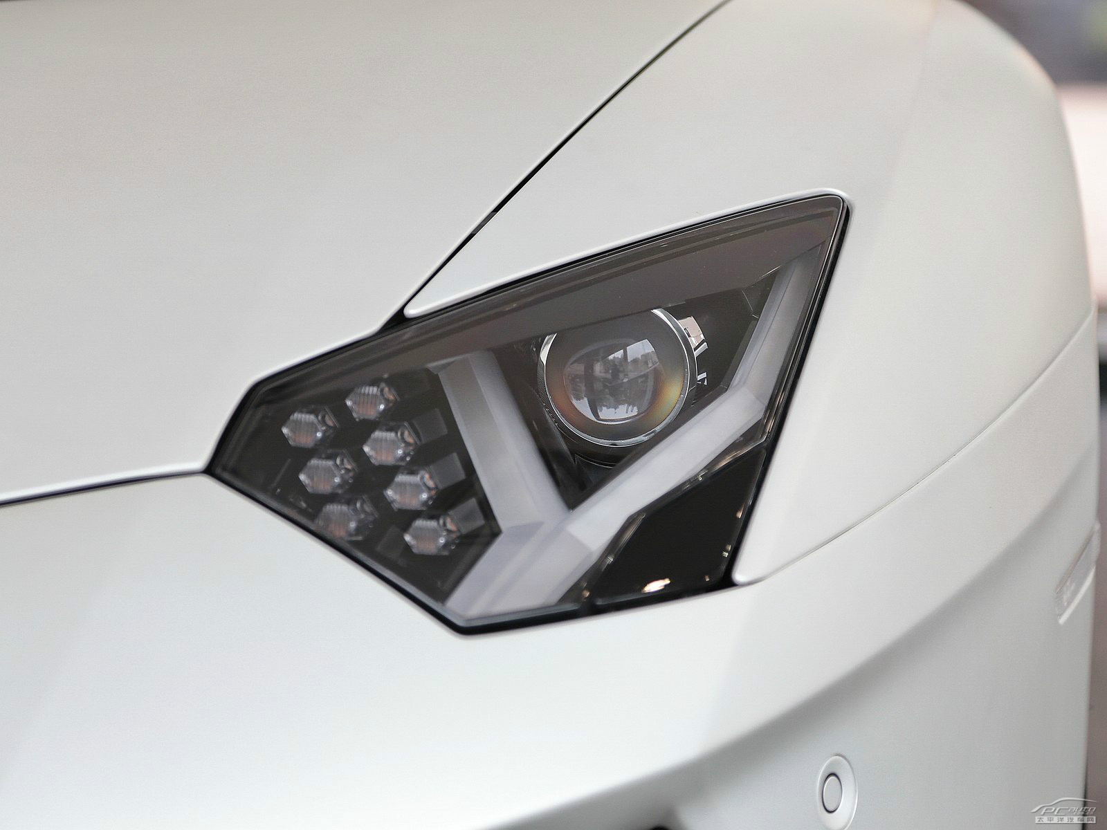 Aventador外觀高清大圖