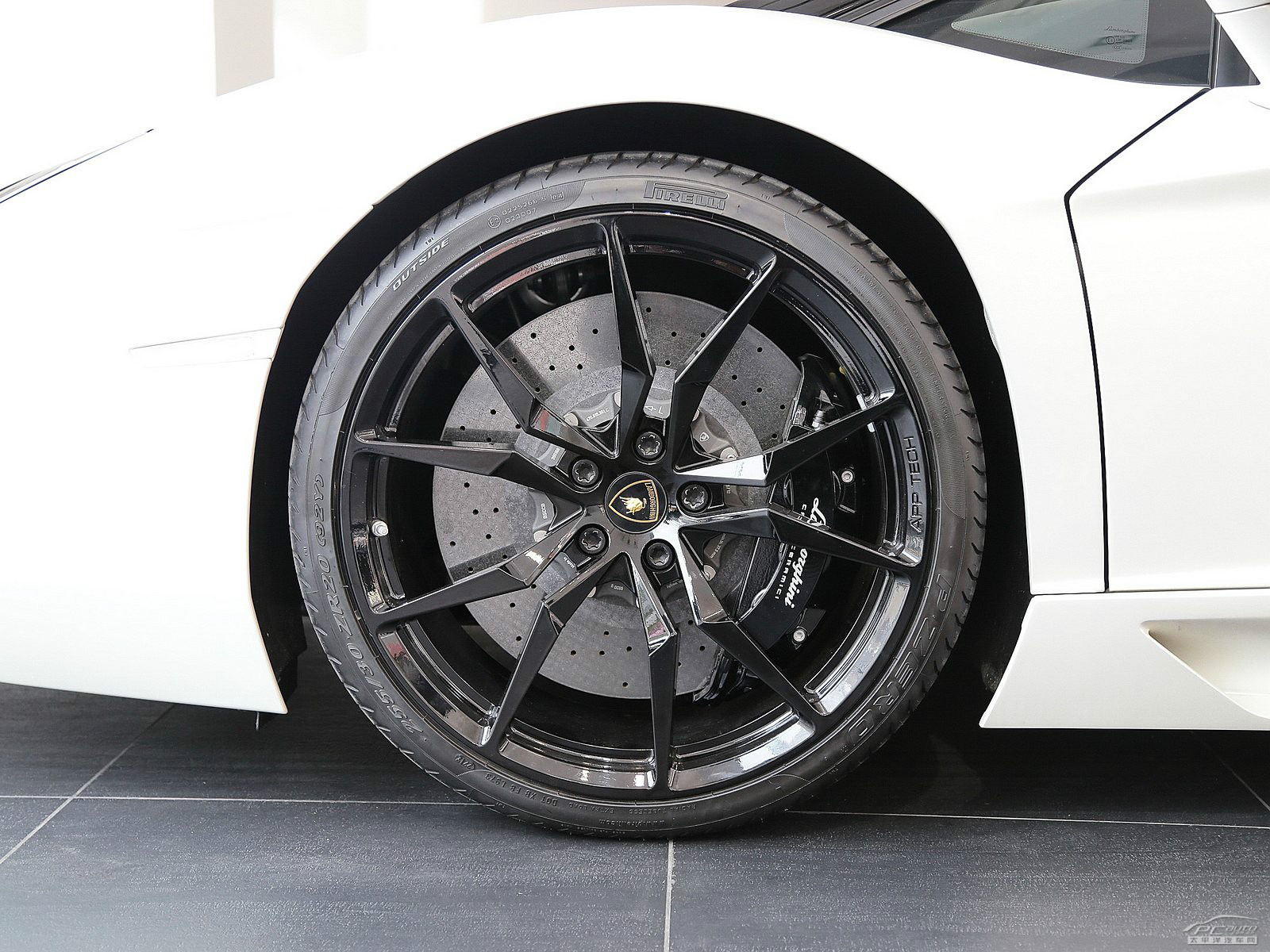 Aventador外觀高清大圖