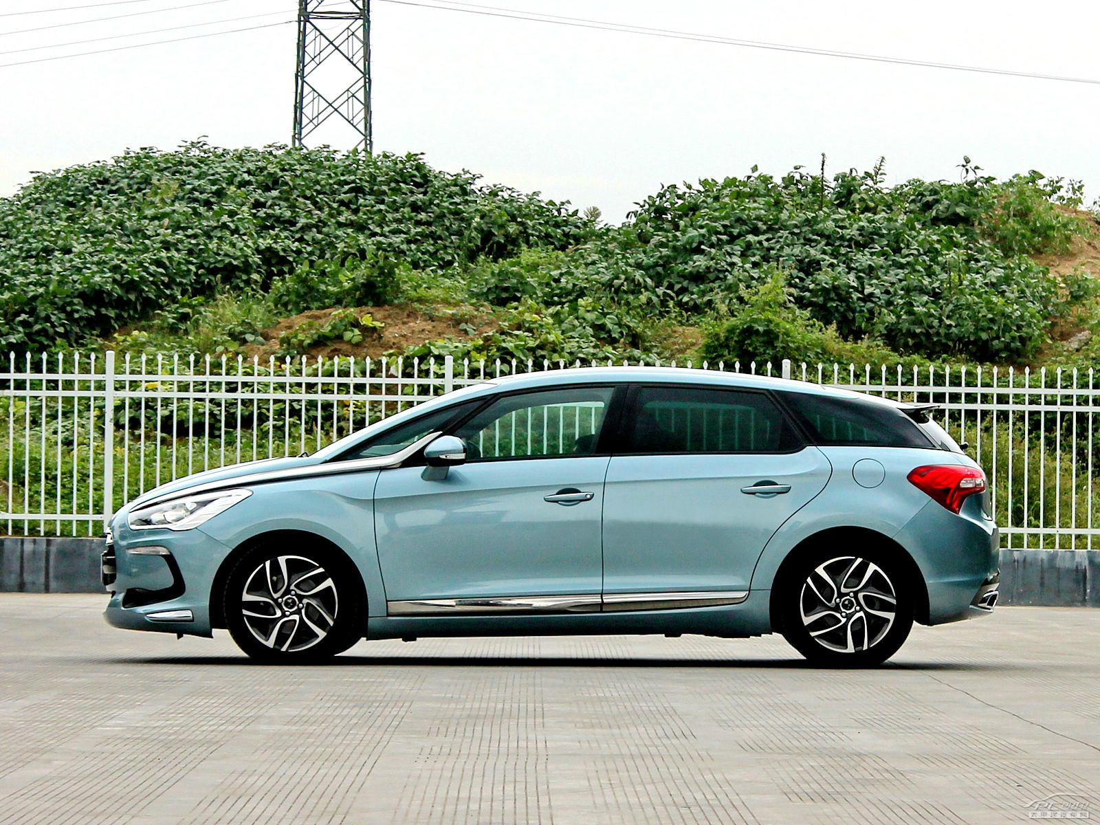 DS 5(進(jìn)口)外觀高清大圖