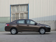 2014款 1.6L MT 豪華型