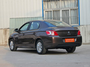 2014款 1.6L MT 豪華型