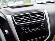 2013款 1.5L MT 舒適型 國(guó)IV 2013款 1.5L MT 舒適型 國(guó)IV