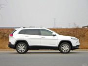 2014款 2.4L 豪華版 2014款 2.4L 豪華版