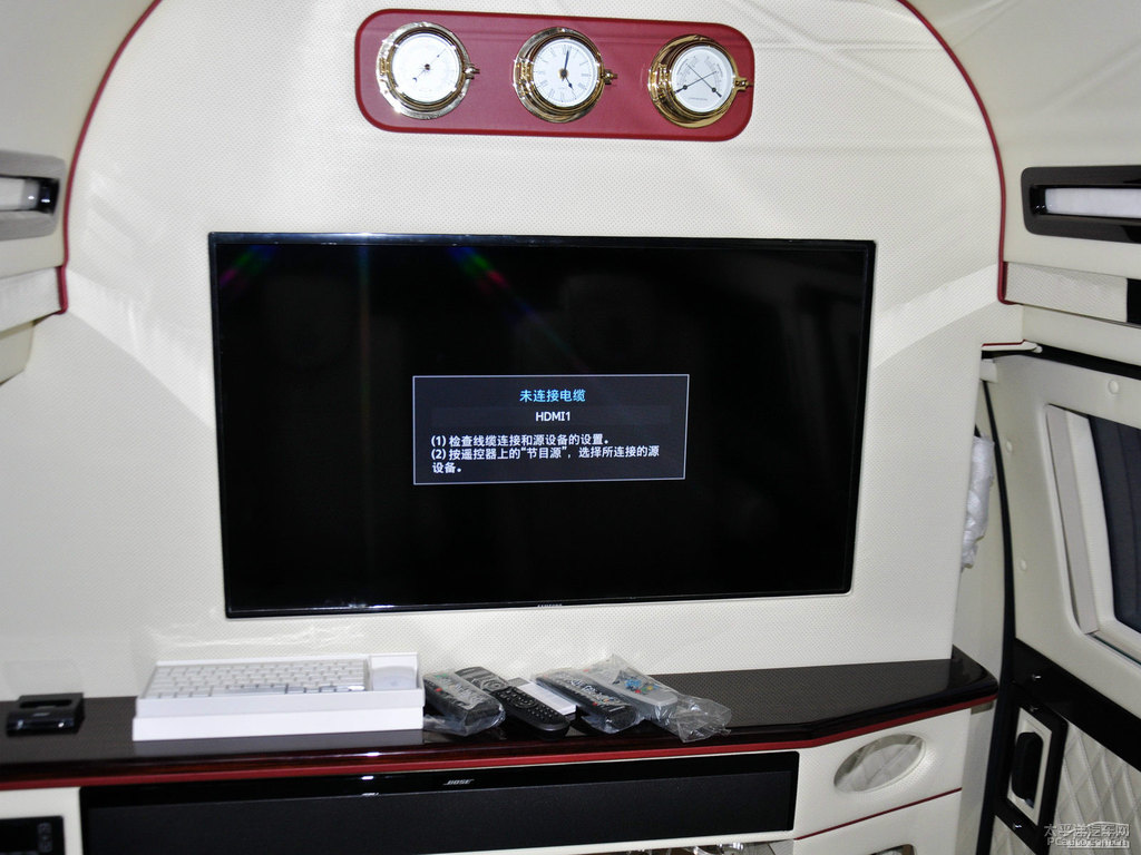 ɫE350܇(ni)DƬ