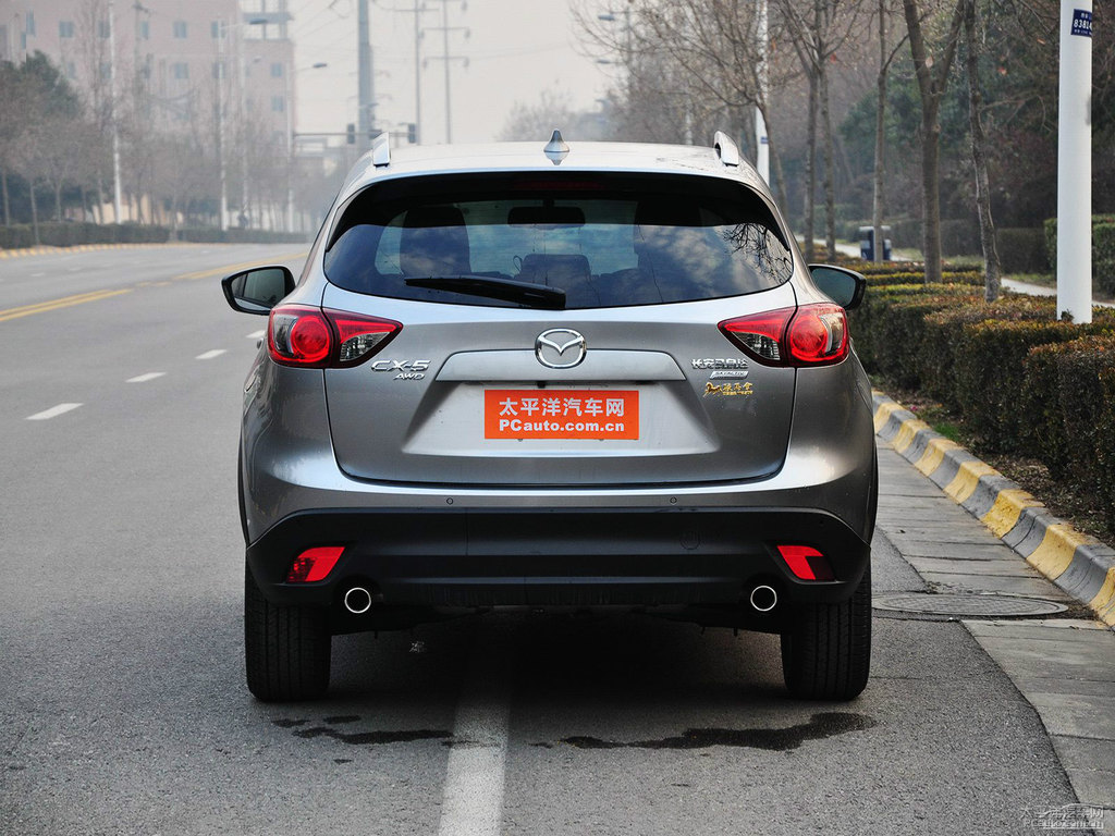 格調(diào)灰馬自達(dá)CX-5整車外觀外觀圖片