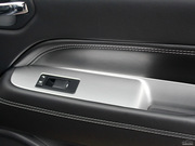 2014款 2.4L 四驅(qū)豪華版 2014款 2.4L 四驅(qū)豪華版