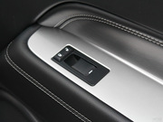 2014款 2.4L 四驅(qū)豪華版 2014款 2.4L 四驅(qū)豪華版