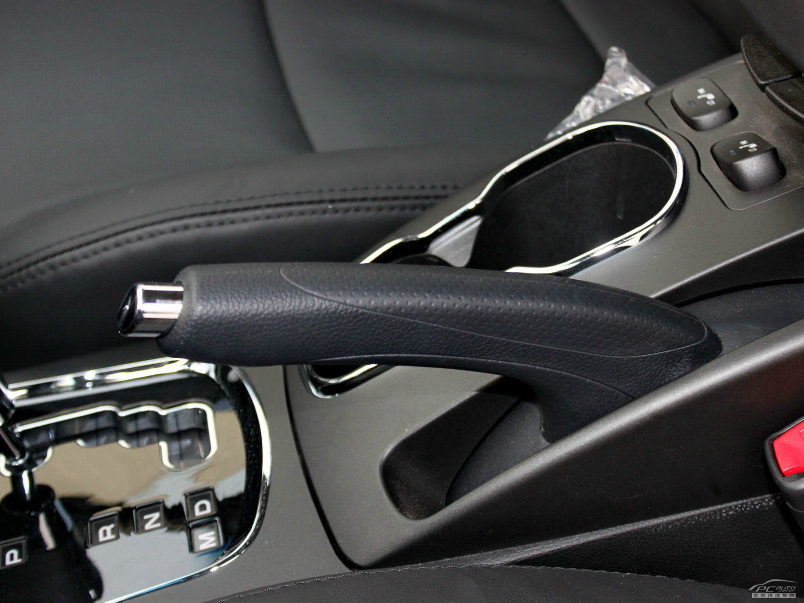 柯蘭多Korando內(nèi)飾高清大圖