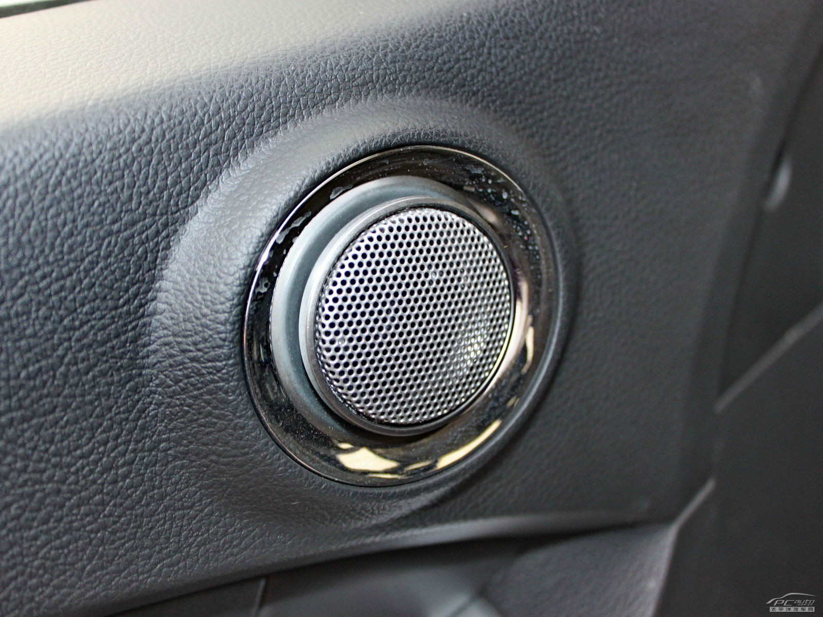 柯蘭多Korando內(nèi)飾高清大圖