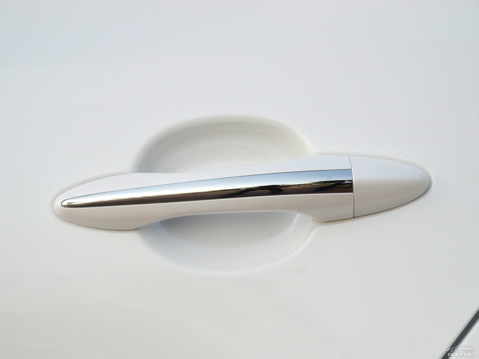 起亞K5凱酷外觀高清大圖