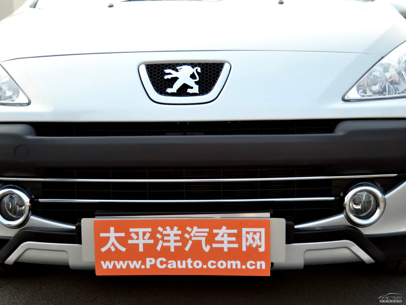 標(biāo)致307外觀高清大圖