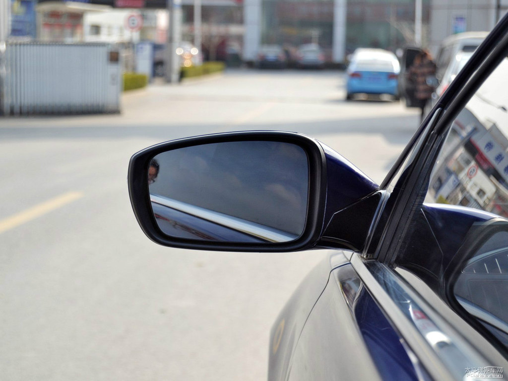 墨蘭索納塔車頭外觀圖片