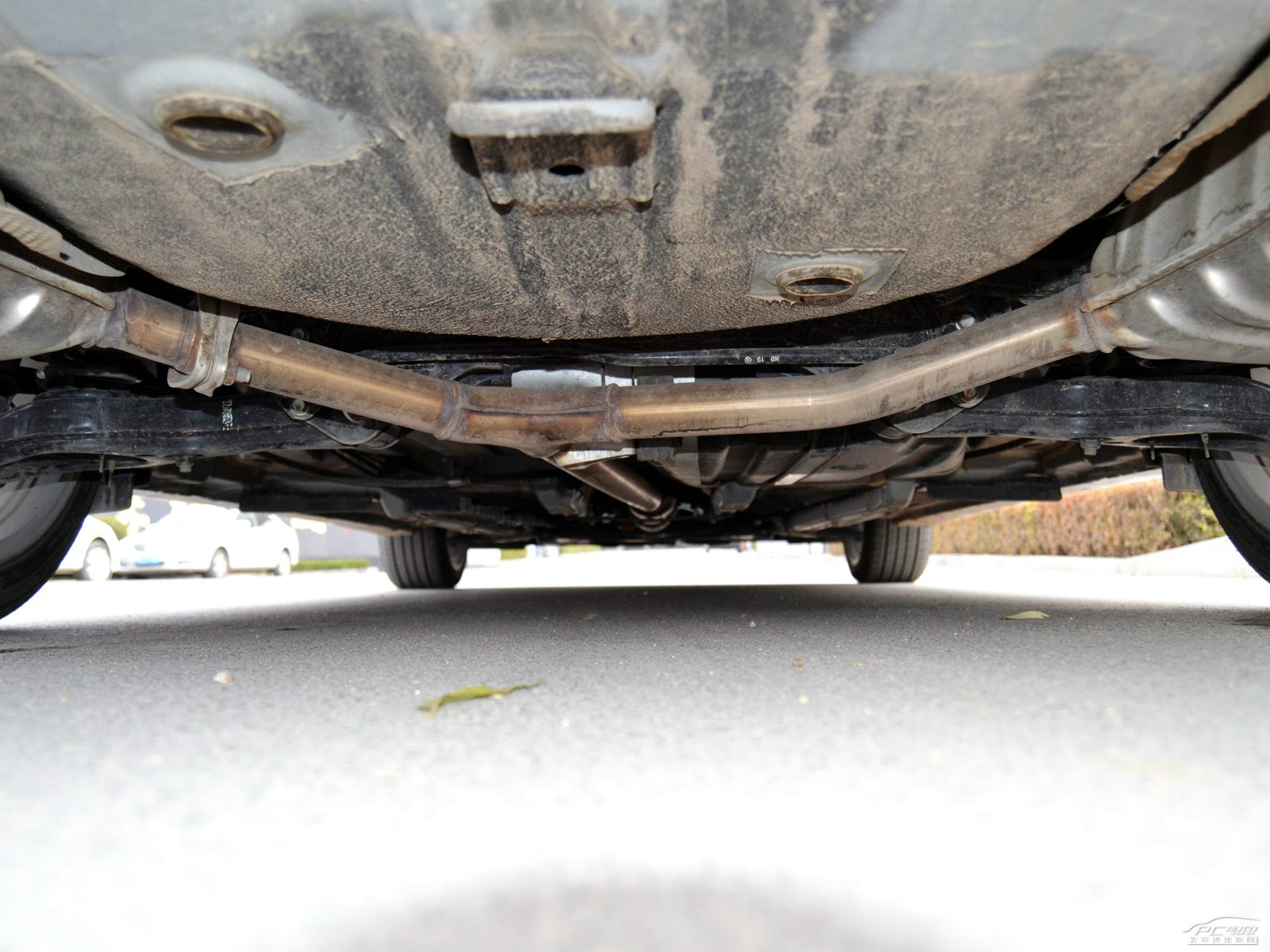 索納塔細(xì)節(jié)高清大圖