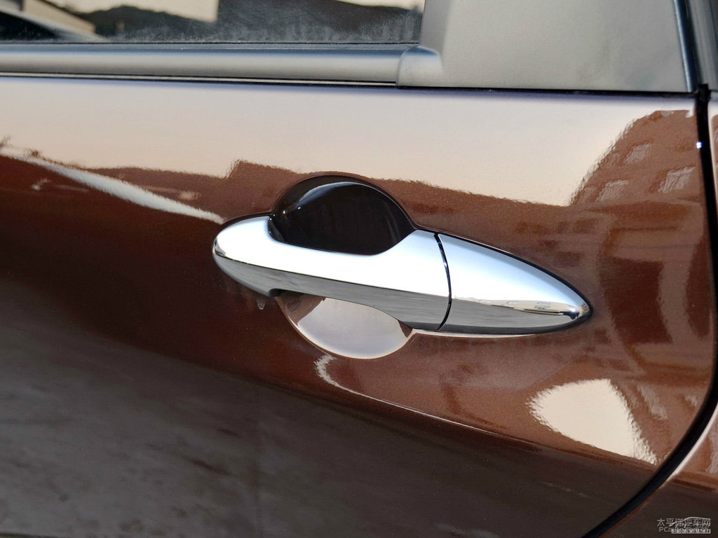 琥珀金奧德賽車身外觀圖片