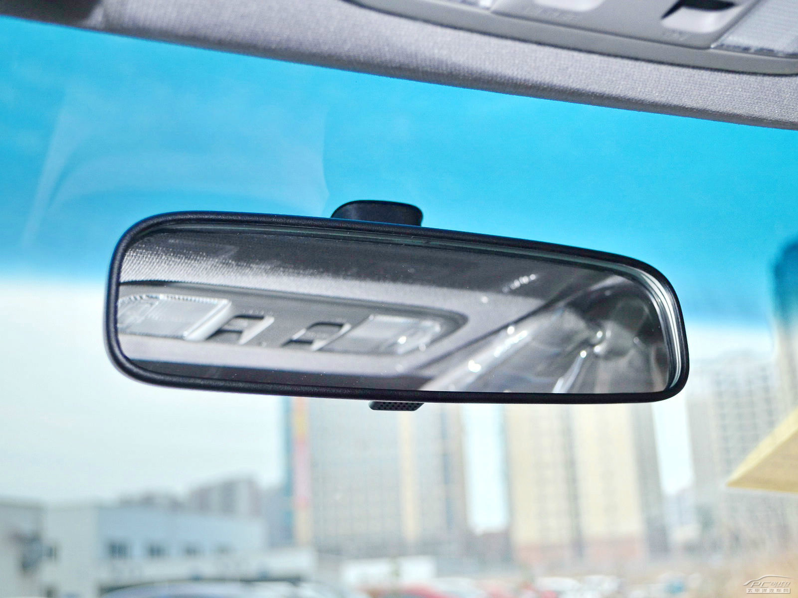 奧德賽內(nèi)飾高清大圖