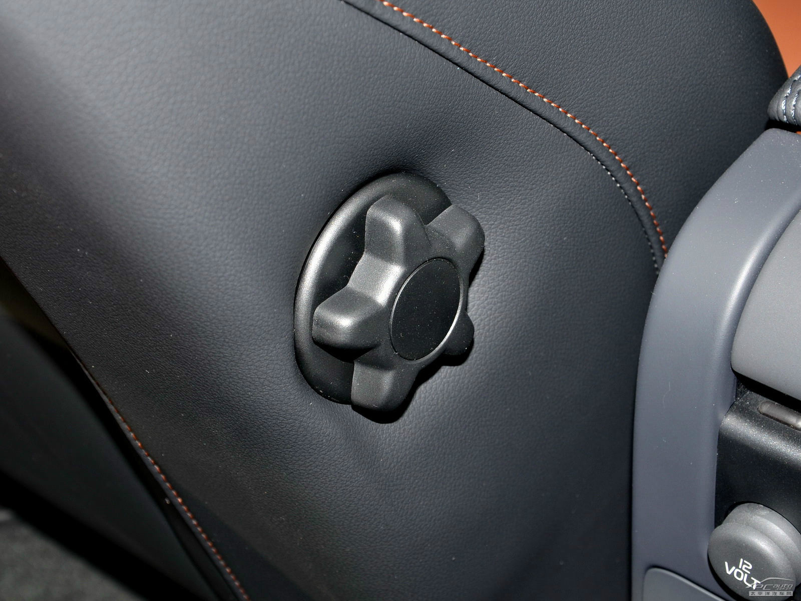 沃爾沃S60內(nèi)飾高清大圖