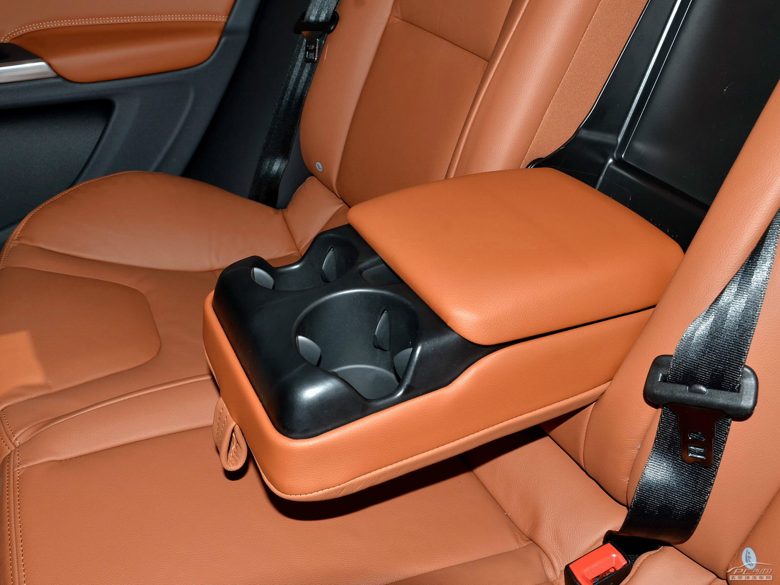 沃爾沃S60內(nèi)飾高清大圖