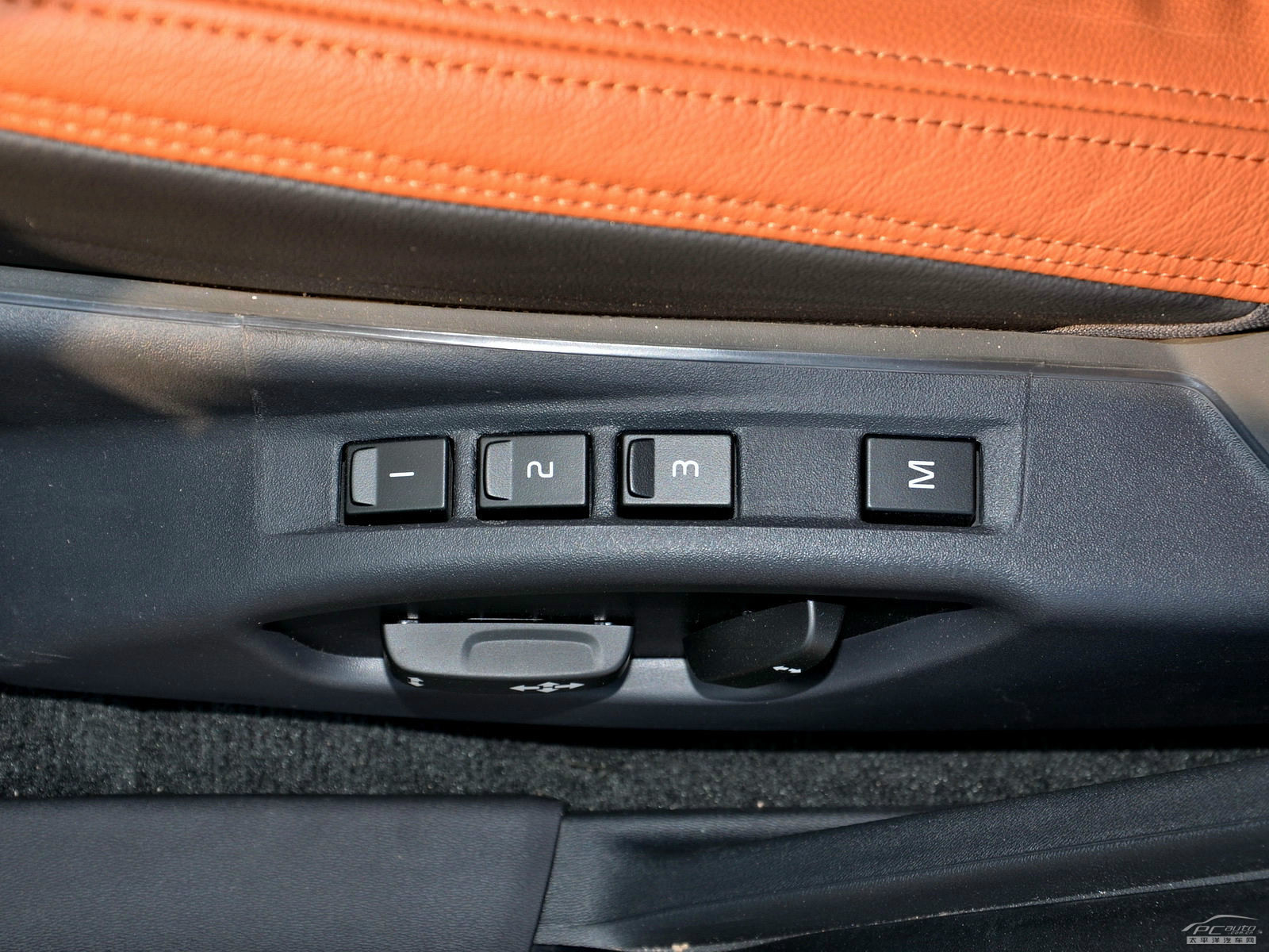 沃爾沃S60內飾高清大圖