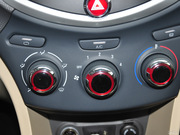 2013款 1.5L MT 舒適型 國(guó)IV 2013款 1.5L MT 舒適型 國(guó)IV